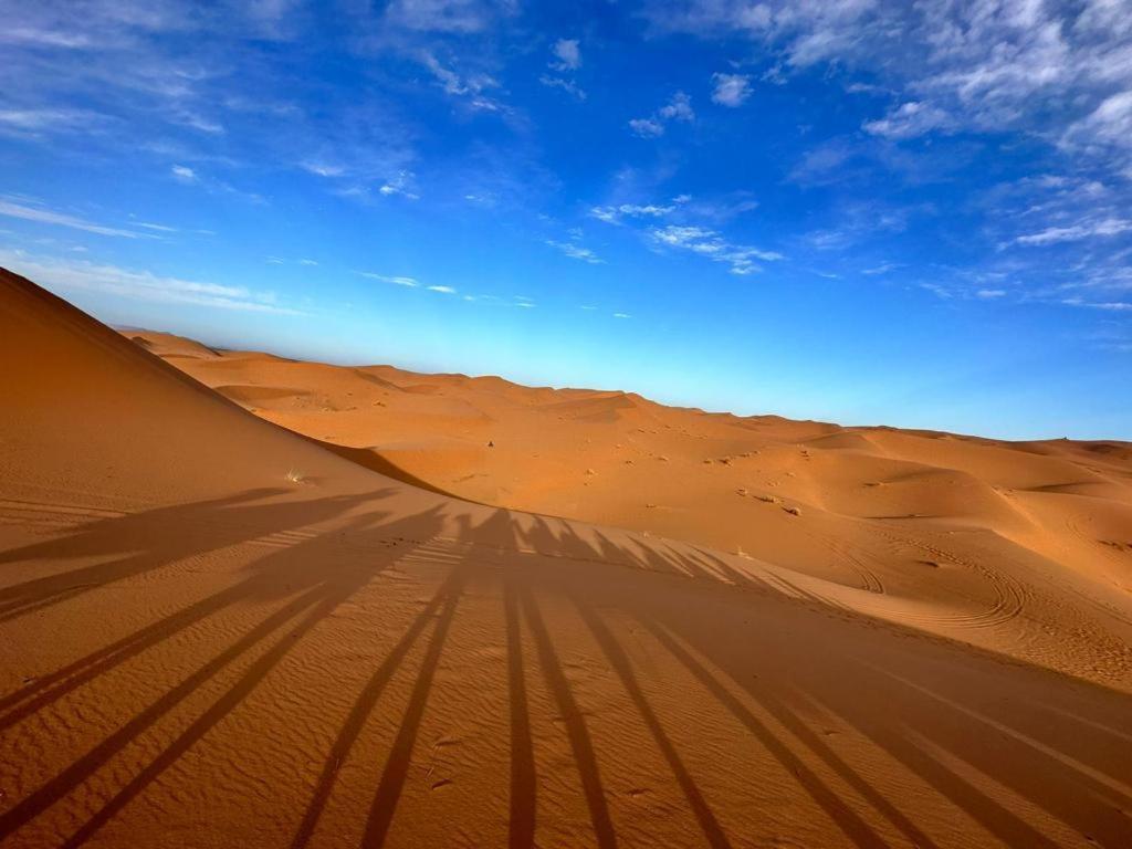 Готель Erg Chebbi Starlight Camp Мерзуга Екстер'єр фото